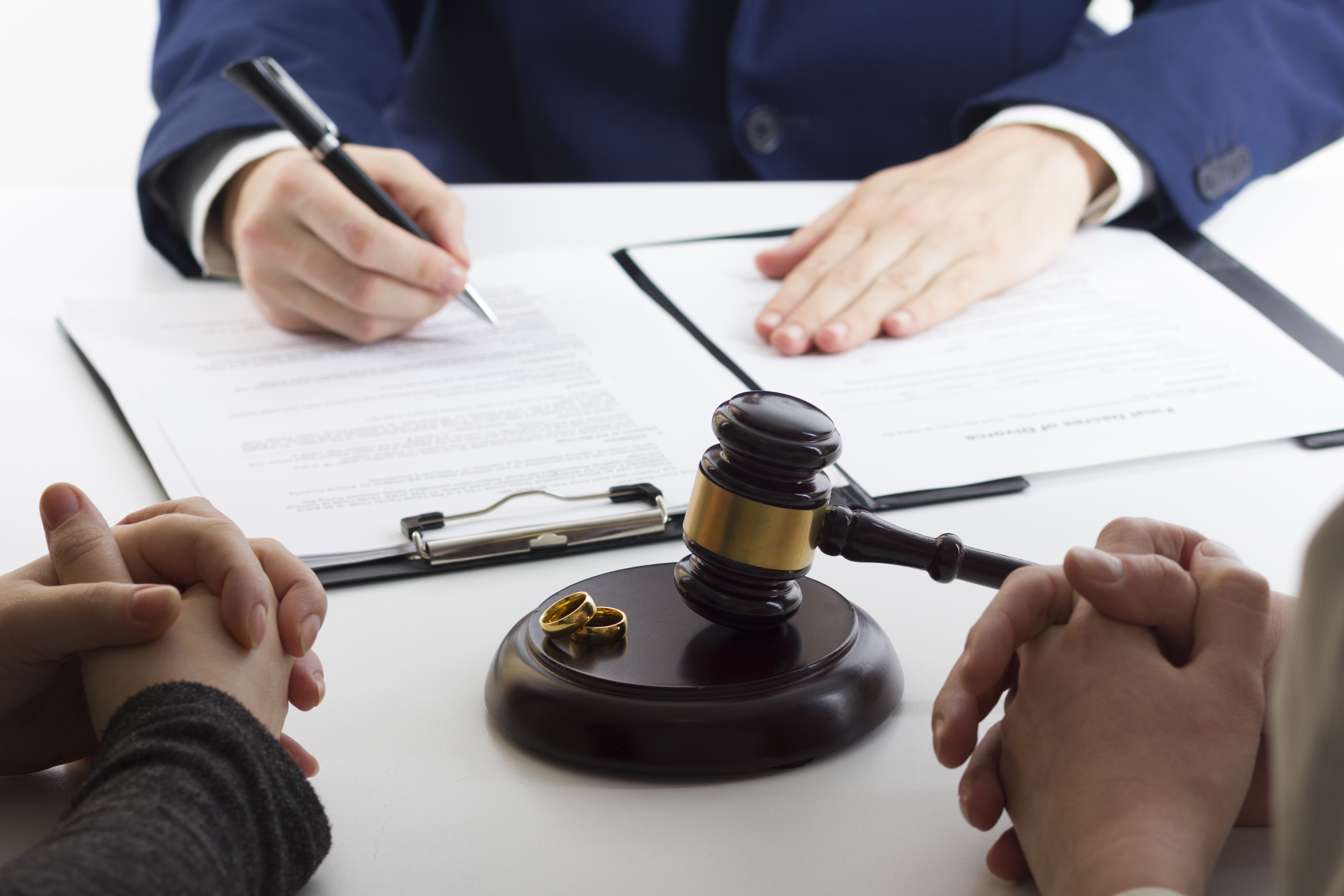 Who Pays for Attorney Fees in a Texas Divorce? 